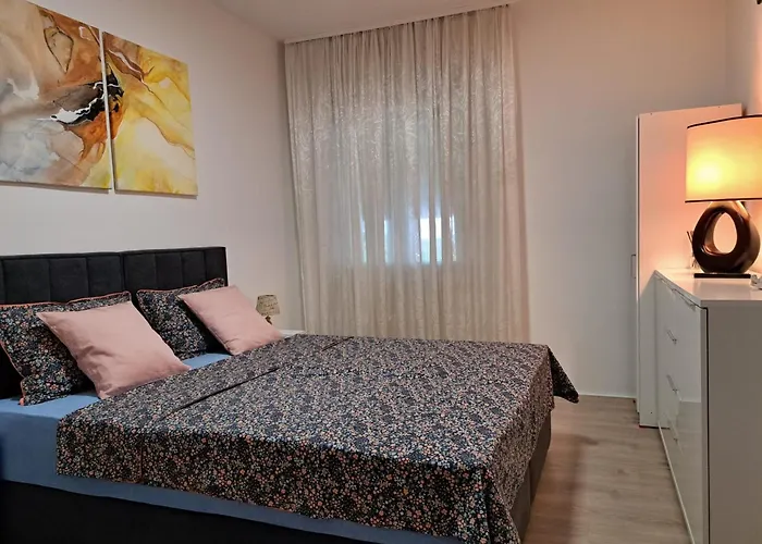 And With Parking Space Premantura, Medulin - 24363 Pula